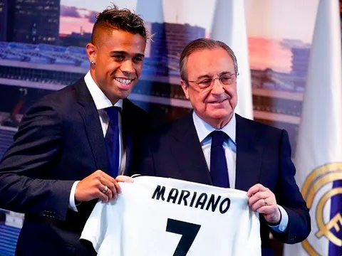 Thất kinh với mùa giải siêu tệ hại của người kế vị Ronaldo