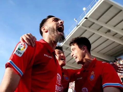 Thay Dembele, Barca gây sốc, quyết cuỗm "máy dội bom" 28 triệu