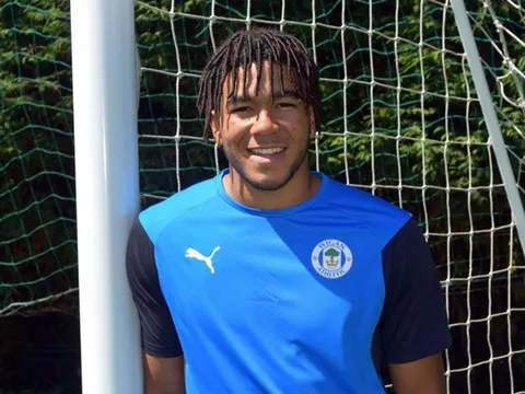 Thay Valencia, Man Utd tăm tia 'đứa con lưu lạc' của Chelsea