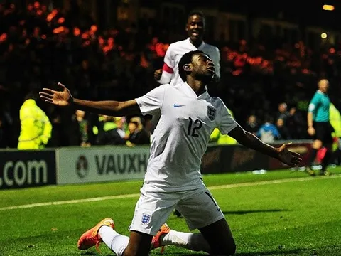 Thêm một "viên ngọc thô" nước Anh ra đi tìm đường thành danh