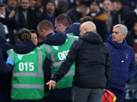 Thoát chết ngoạn mục, Mourinho thừa nhận Tottenham "kiệt sức"