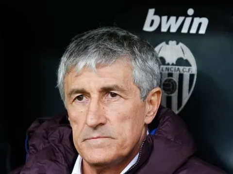 Dembele lại gieo sầu cho Barcelona...