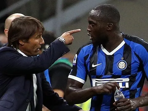 Thu nạp bộ đôi xứ sương mù, Inter Milan vẫn "thất bại" trên TTCN