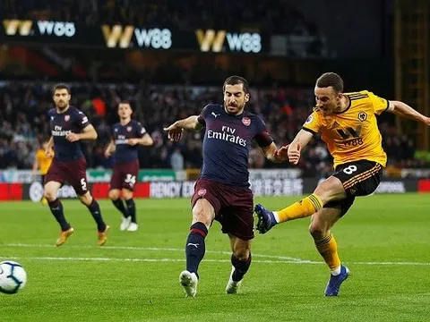 Thủ như mơ ngủ trước Wolves, Arsenal chính thức bay khỏi top 4