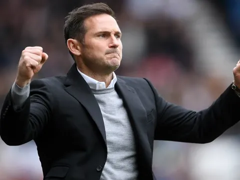 Thua đau bạn cũ Terry, Lampard bức xúc nói về khả năng dẫn dắt Chelsea