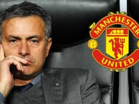 Thua Mourinho, Pep Guardiola lập tức nhắc đến Man United