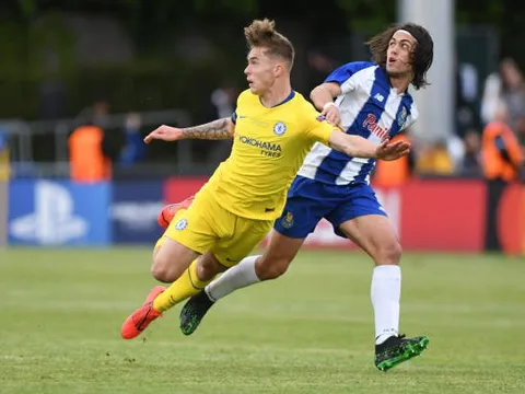 Thua 'tâm phục khẩu phục', Chelsea bỏ lỡ cơ hội độc bá châu Âu