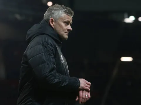 Thua trận, Solskjaer vẫn tươi cười trước cầu thủ này của Barca