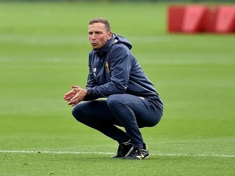 Phó tướng Klopp: "Liverpool không hề áp lực"