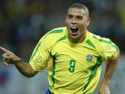 Tiền đạo Colombia: “Thật khó để đạt đến đẳng cấp như Ronaldo”