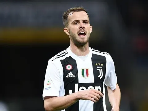 Tiền vệ Juventus bất ngờ "thả thính" PSG