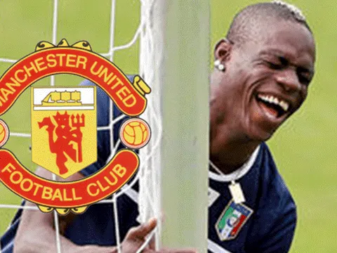 Tiết lộ: Balotelli mặc áo in hình sao Man Utd ra sân thi đấu