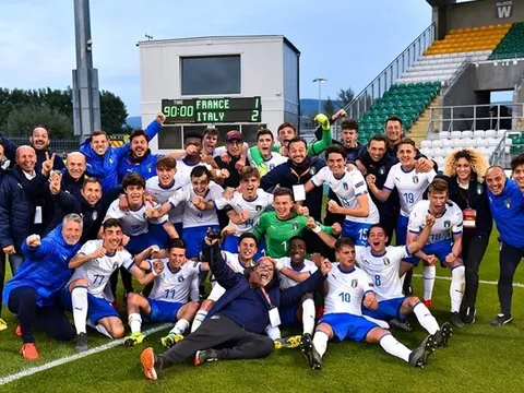 Tin được không? Người Italia sắp vô địch Euro