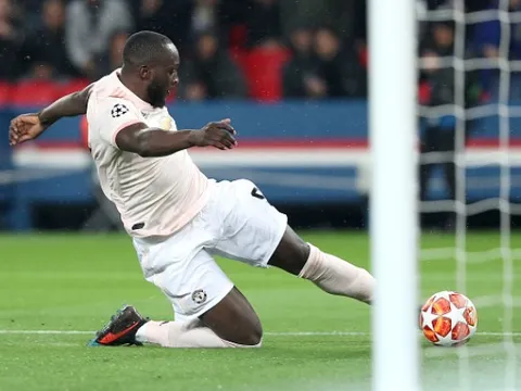 Tỏa sáng rực rỡ, Lukaku lên tiếng "nhắc nhẹ" thượng tầng Man Utd một điều