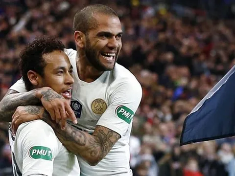 'Tôi có nên đặt cược việc Neymar rời đi bằng tháp Eiffel không?'