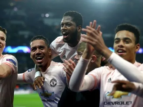 "Tôi đã nghĩ cầu thủ đó không còn đường trở lại đội hình M.U"