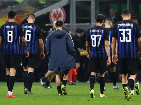 “Tội đồ” Stefan De Vrij khiến Inter Milan ôm hận trước Eintracht Frankfurt