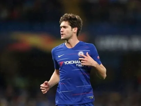 'Tôi hạnh phúc nhưng chờ xem' - 'máy tạt' Chelsea úp mở tương lai