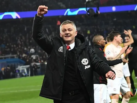 "Tôi không nghĩ Man Utd sẽ ngăn được Messi nhưng..."