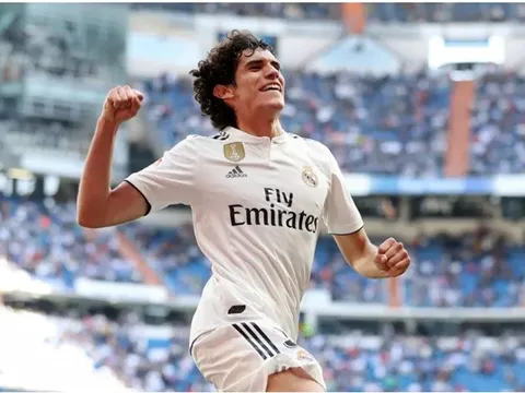 "Tôi muốn ở lại Real, Zidane bảo ông ta hài lòng vì tôi"