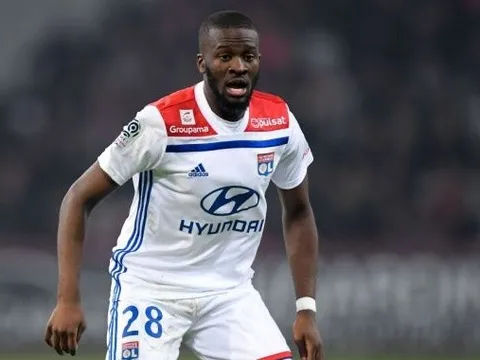 Tottenham bị Lyon từ chối, Juve hy vọng sở hữu máy quét người Pháp