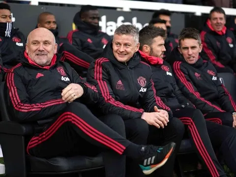 Tottenham và Liverpool đã phơi bày 1 sự thật về Man Utd