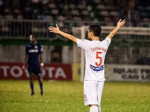 Trần Hữu Đông Triều trở về Pleiku: Cùng ra sân nhưng đã ở 2 đầu chiến tuyến