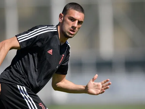 Juventus xác nhận trụ cột phải nghỉ 6, 7 tháng