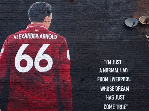 Trent Alexander-Arnold: Phát kiến vĩ đại nhất lịch sử tại Liverpool?