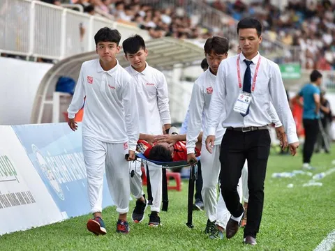 Điểm tin bóng đá Việt Nam sáng 14/04: Sao U23 Việt Nam lên TP.HCM cấp cứu sau trận thắng Than Quảng Ninh