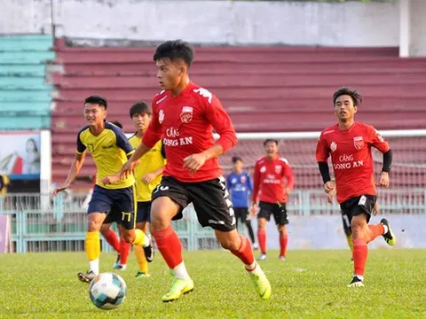 "Trò cưng" Miura nổ súng, Long An vùi dập Vĩnh Long trong trận cầu 7 bàn thắng