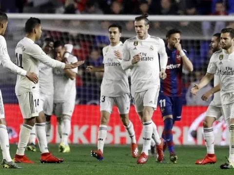 "Trơ trẽn" đáp trả Zidane, "siêu tiền vệ" dọn hành lý đến Man Utd