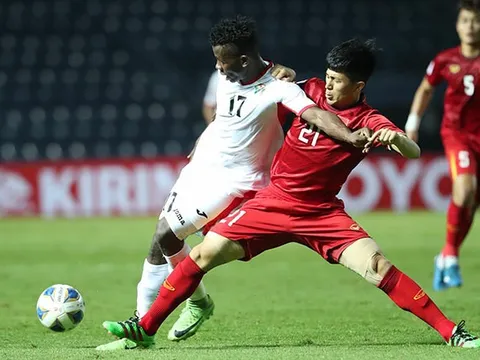 BLV Quang Huy: "Từ lúc cậu ấy vào sân, mọi thứ ổn thỏa hơn"