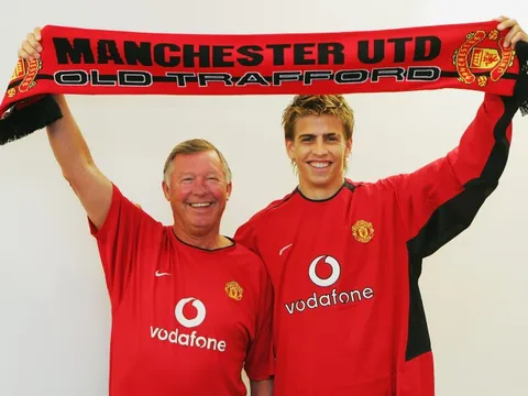 Trụ cột Barca đào tẩu khỏi Old Trafford: "Không thể để Man Utd sống sót"