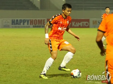 Trung vệ Phạm Mạnh Hùng: "SLNA là đội bóng quê hương, nhưng tôi sẽ chiến đấu vì SHB Đà Nẵng"