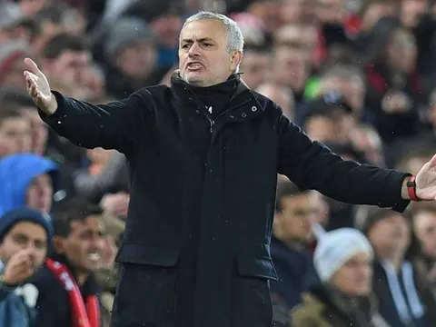 Trước tin đồn đến Đức, Mourinho lên tiếng chốt tương lai của bản thân