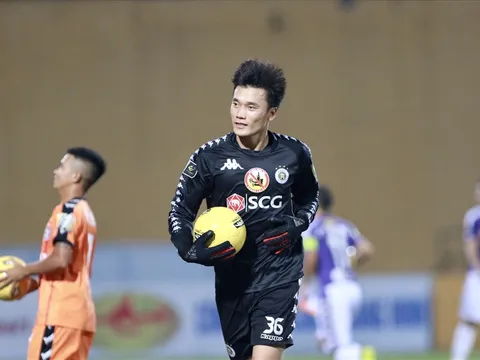 "Người nhện" Hồng Sơn chỉ ra điểm bất lợi của Bùi Tiến Dũng trước ngày tập trung ĐT Việt Nam