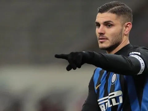 Từ nước Anh xa xôi, Man Utd nhận tin buồn ở thành Milan