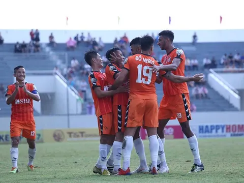 "Tuấn Xavi" lập siêu phẩm, SHB Đà Nẵng thắng nhẹ HAGL tại Hoà Xuân