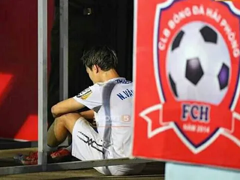 Tuyển thủ Việt Nam tuần qua: Bóng đen penalty phủ kín