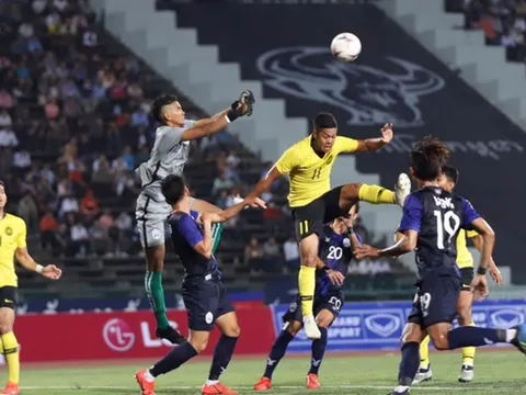 U22 Campuchia gây địa chấn khi quật ngã U22 Malaysia