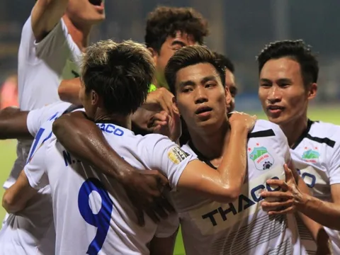 Văn Thanh - sự trở lại của một anh tài
