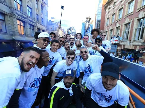 Đây, những khoảnh khắc đáng tự hào của Man City sau chặng đường khốc liệt