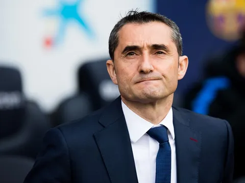"Vùi dập" đối thủ, Valverde nói lời thật lòng về Liverpool
