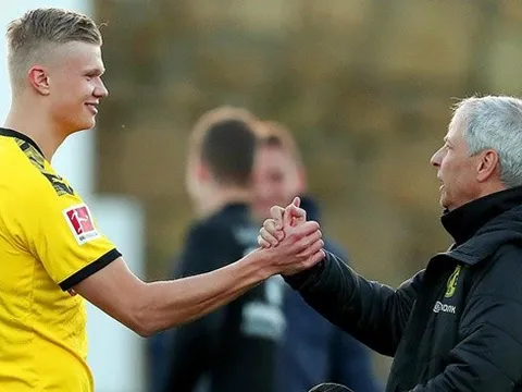 Vì 1 điều, HLV trưởng Dortmund bỏ ngỏ 'màn chào sân' của Haaland