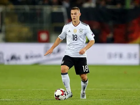 Vì quá đa năng, sao Bayern được Low giao cho vai trò khác ở tuyển