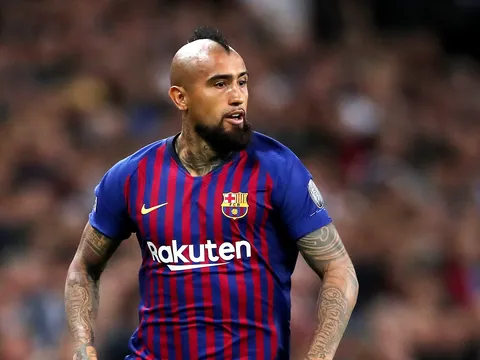 Chuẩn bị cho tương lai, Barca gia hạn với "siêu máy quét"