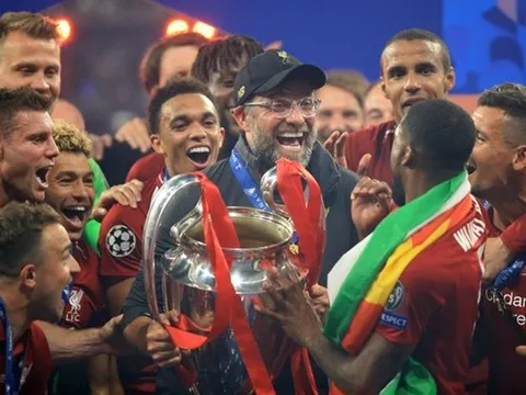 "Với tôi, Klopp là 1 trong những huấn luyện viên hay nhất thế giới"
