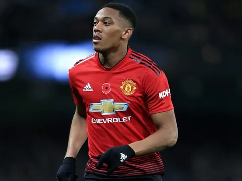 Vừa có hành động "đáng sợ", Martial đã nhận được yêu cầu "đanh thép"