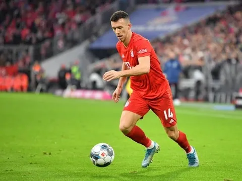 Vừa đến Allianz Arena, tân binh Bayern đã khiến đồng đội "gục ngã" 1 tháng